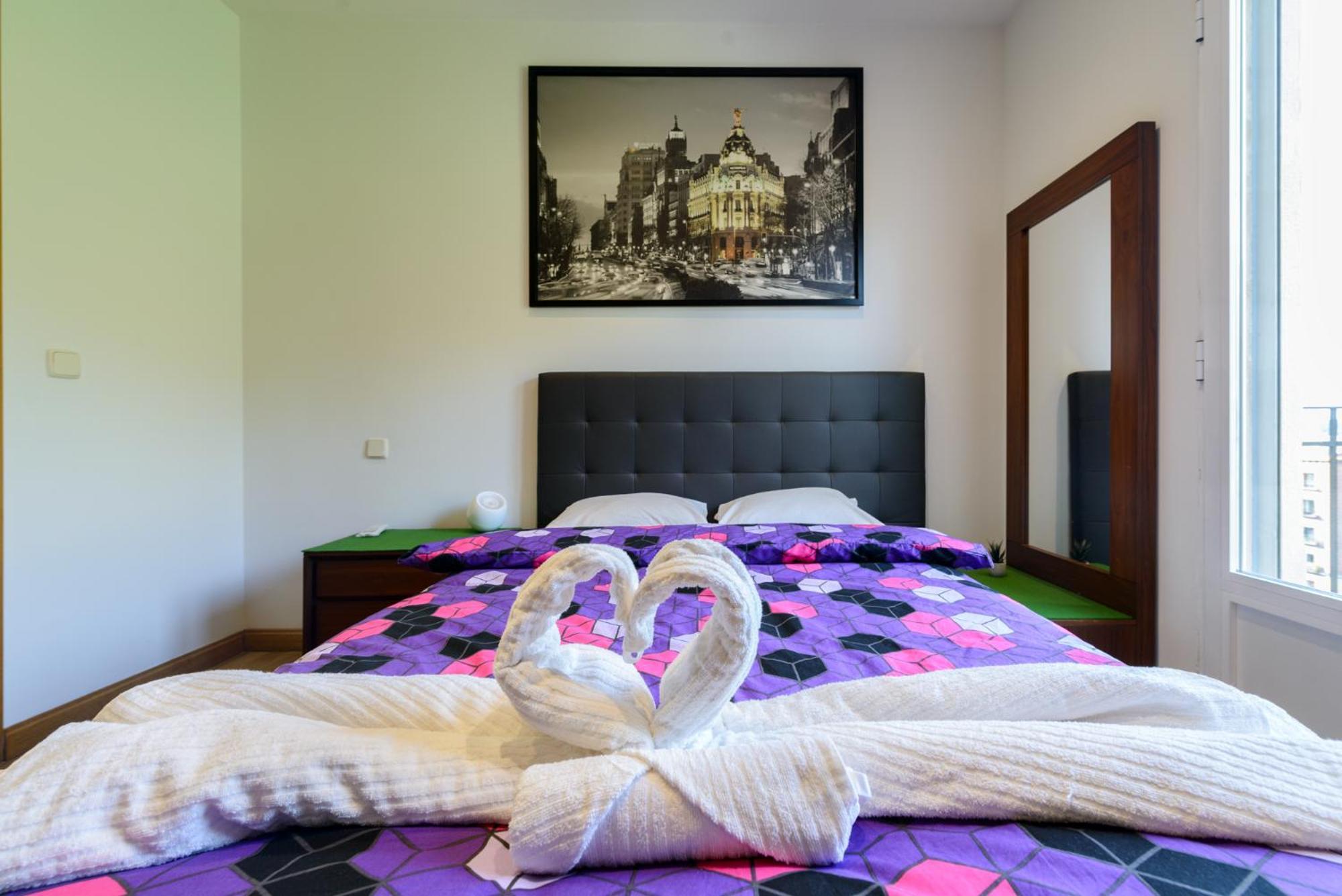 Amplio Piso En Madrid Centro Con Vistas Al Templo De Debod Apartment Exterior photo